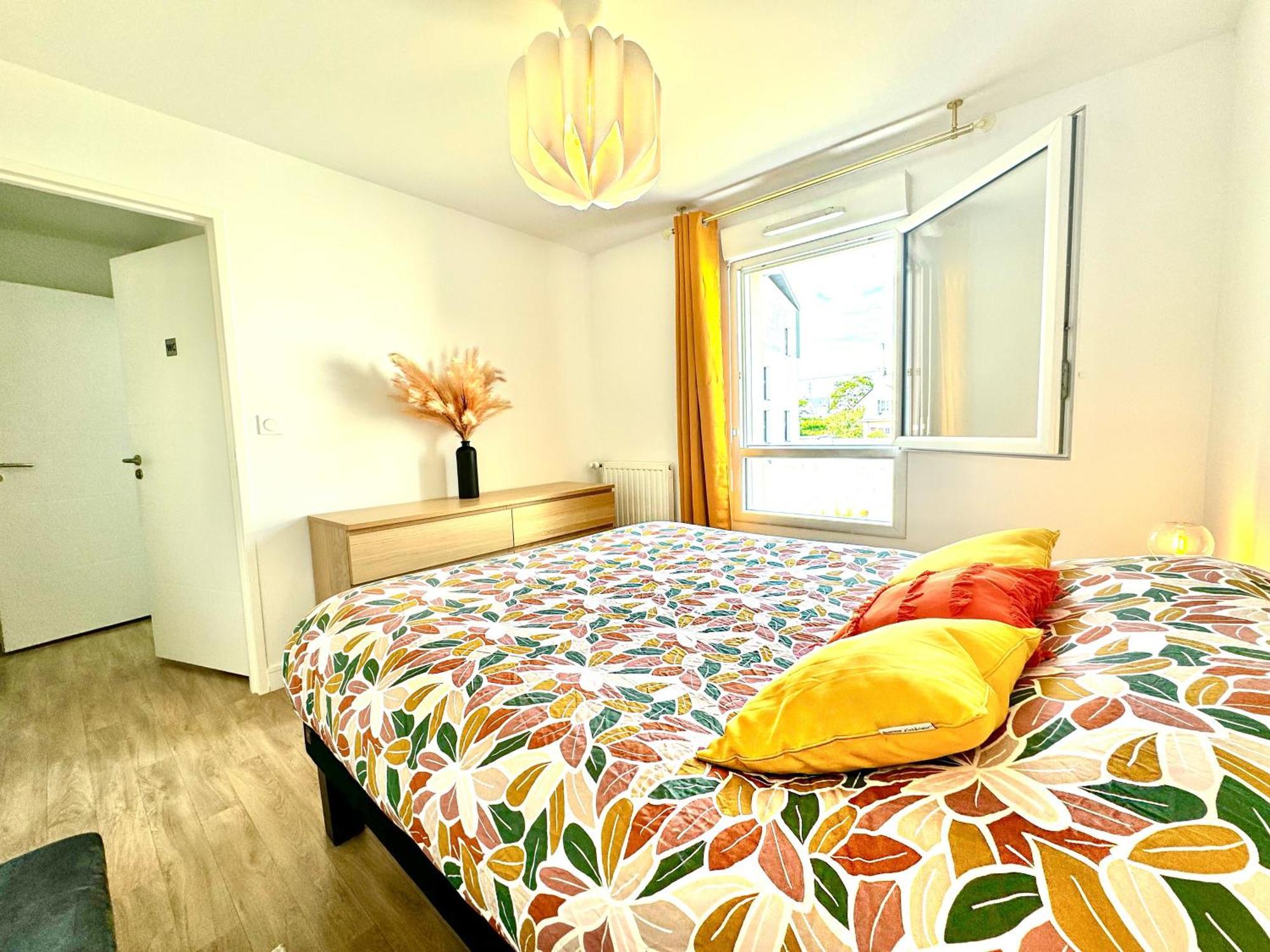 Апартаменты L'Atelier Chic - Wifi Fibre - Parking Privee - Balcon - Netflix Ланестер Экстерьер фото